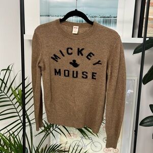 Vintage Tokyo Disney sweater by Uniqlo